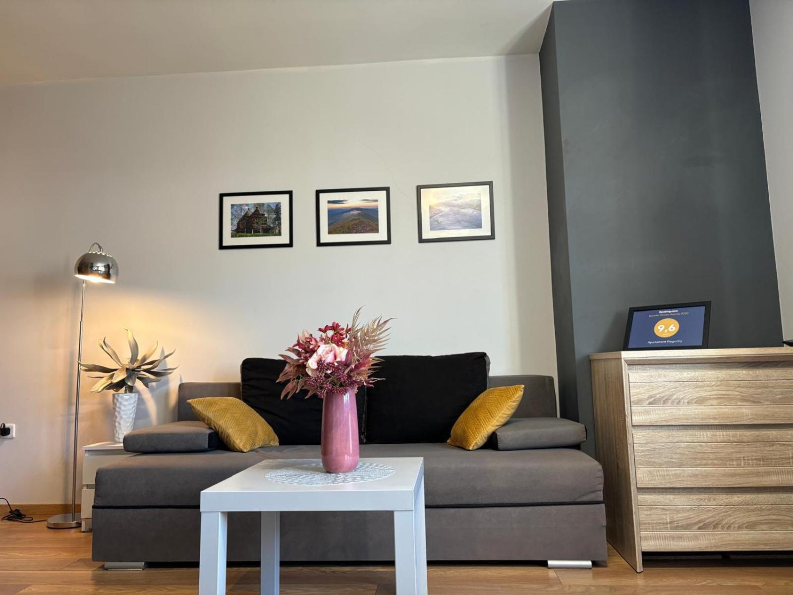 Apartament Wygodny Ustrzyki Dolne Eksteriør billede